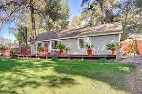 Fallbrook Vacation Rental: 3 Mi to Wineries!