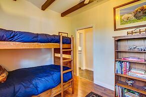 Fallbrook Vacation Rental: 3 Mi to Wineries!