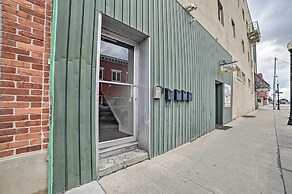 Downtown Loft Apartment, Steps to Riverfront!