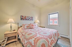 Downtown Loft Apartment, Steps to Riverfront!