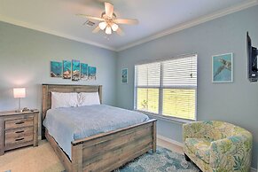 Deck & Grill: Walkable Crystal Beach House!