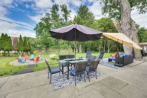Waterfront Wallkill Duplex Home w/ Fire Pits!