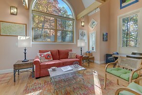 WNC French Broad Riverwalk Retreat w/ Wifi