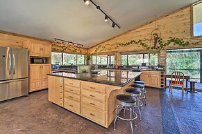 Direct Hiking Access: Riverfront Dolores Home!