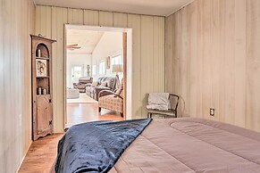 Pet-friendly Retreat on a Horse Breeding Farm!