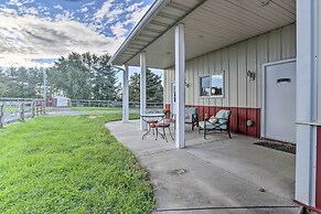 Pet-friendly Retreat on a Horse Breeding Farm!