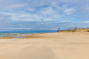 Family Friendly Mears Cottage - Walk to the Beach!