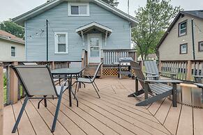 Cozy Westmont Home: Walk to Metra Station!