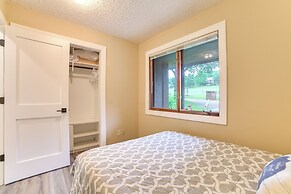 Bellaire Ski Condo: 1 Mi to Summit Mountain!