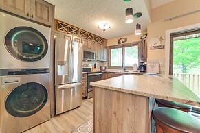 Bellaire Ski Condo: 1 Mi to Summit Mountain!