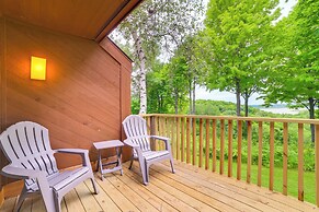 Bellaire Ski Condo: 1 Mi to Summit Mountain!