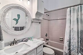 Freeport Home w/ Boat Dock < 2 Mi to Beach!