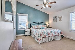 Freeport Home w/ Boat Dock < 2 Mi to Beach!