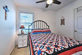 Freeport Home w/ Boat Dock < 2 Mi to Beach!