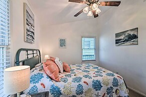 Freeport Home w/ Boat Dock < 2 Mi to Beach!