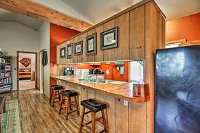 Dog-friendly Ranch Cottage w/ Yard ~ 13 Mi to Bend