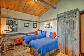 Dog-friendly Ranch Cottage w/ Yard ~ 13 Mi to Bend