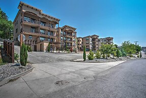 Cozy Manson Condo on Lake Chelan w/ Pool Access!