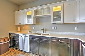 Cozy Manson Condo on Lake Chelan w/ Pool Access!