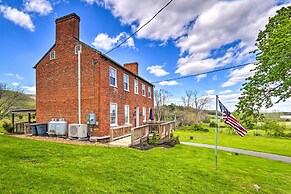 Historic 'hammond House' w/ Wine Country View!