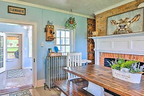 Historic 'hammond House' w/ Wine Country View!