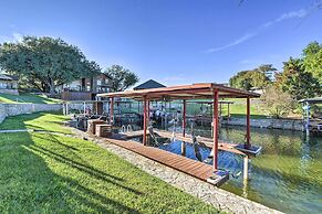 Granbury Home w/ Lake Granbury Access + Dock!