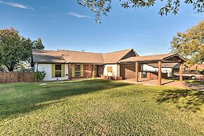 Granbury Home w/ Lake Granbury Access + Dock!