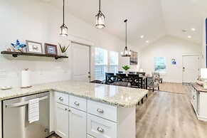 Pet-friendly Rockport Retreat Near Beach!