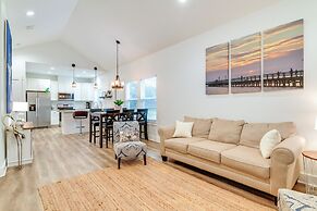 Pet-friendly Rockport Retreat Near Beach!