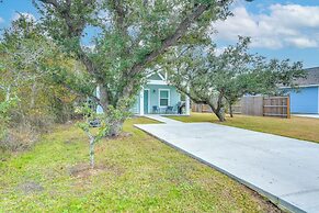 Pet-friendly Rockport Retreat Near Beach!