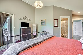 'gorge Retreat' - Modern Carson Home w/ Mtn Views!