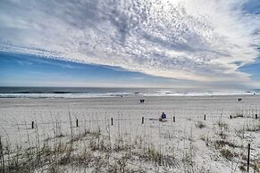 Gulf Shores Condo w/ Pool & Grill: Walk to Beach!