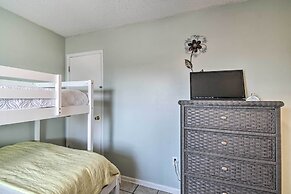 Gulf Shores Condo w/ Pool & Grill: Walk to Beach!