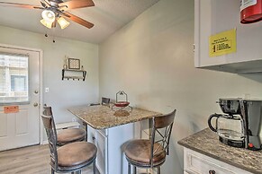 Gulf Shores Condo w/ Pool & Grill: Walk to Beach!