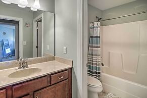 High Point Home ~ 1 Mi to Oak Hollow Lake!