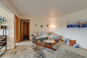 Juneau Apartment - Walk to Hiking & Breweries