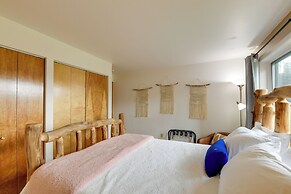 Juneau Apartment - Walk to Hiking & Breweries