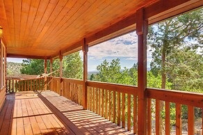 Alton Cabin w/ Deck ~ 2 Mi to Dixie Nat'l Forest!