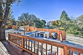 Inviting Julian Home w/ Scenic View & Hot Tub