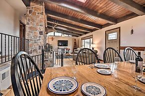 Indian Lake Retreat w/ Wet Bar & Covered Deck