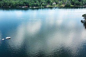 Indian Lake Retreat w/ Wet Bar & Covered Deck