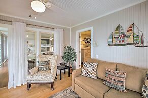 Kayaks & Dock: Lakefront Hot Springs Hideaway