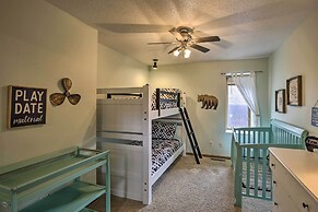 Lakefront Eau Galle Home w/ Hot Tub & Fire Pit