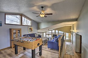 Lakefront Eau Galle Home w/ Hot Tub & Fire Pit