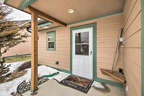 Inviting Townhome: 30 Mi to Yellowstone NP!