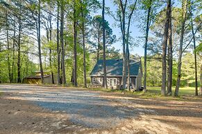 Lovely Apex Vacation Rental on 7 Acres!