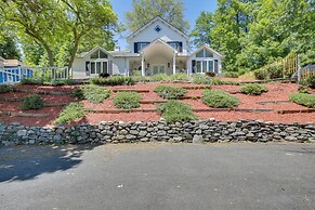Relaxing New York Home w/ Boat Dock & Lake View!
