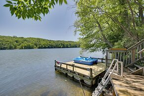 Relaxing New York Home w/ Boat Dock & Lake View!