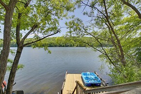Relaxing New York Home w/ Boat Dock & Lake View!