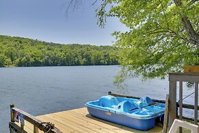 Relaxing New York Home w/ Boat Dock & Lake View!